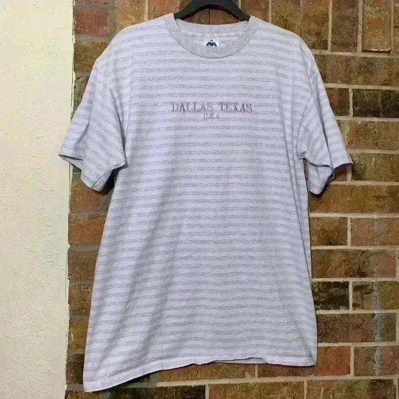 Vintage 90’s Dallas Texas USA grey and purple t shirt - Picture 1 of 4